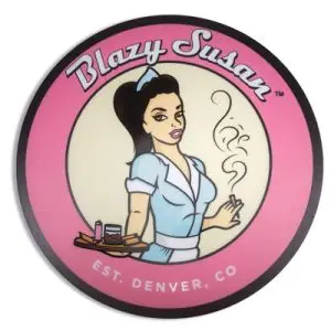 blazy susan rolling papers logo